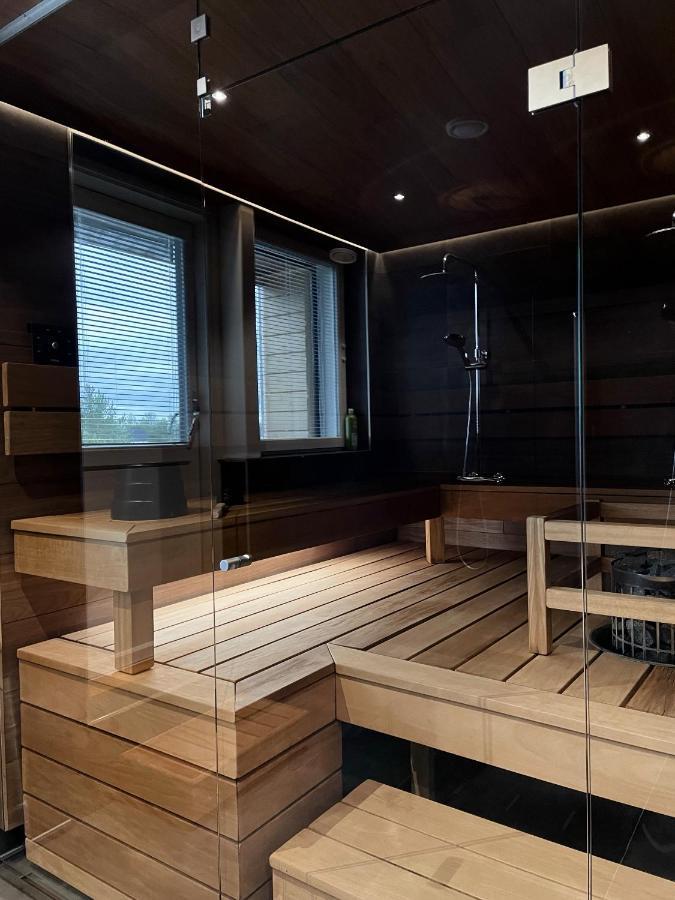 Levin Kunkku B Penthouse Aparthotel Bagian luar foto